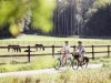 Couple cycling in Beckerich / fot. Sophie Margue - Visit-Guttland